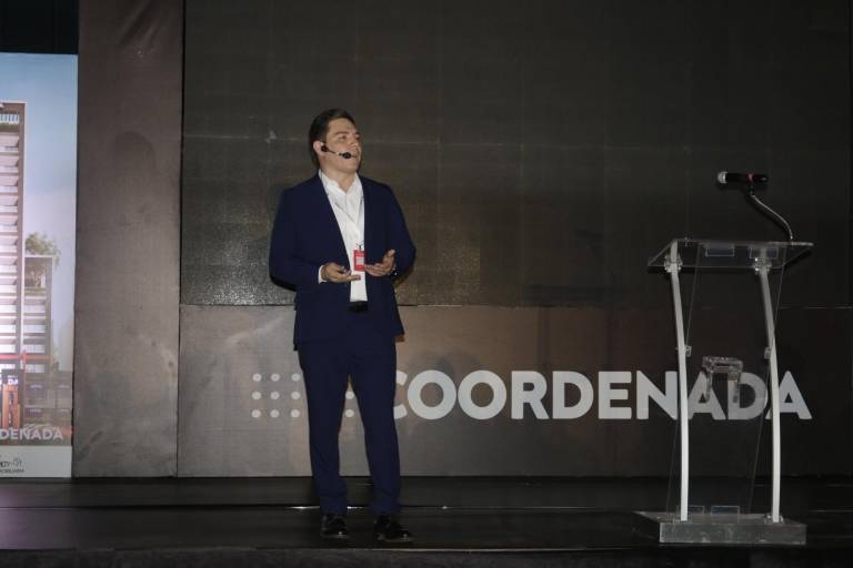 Presentan Coordenada Residencial