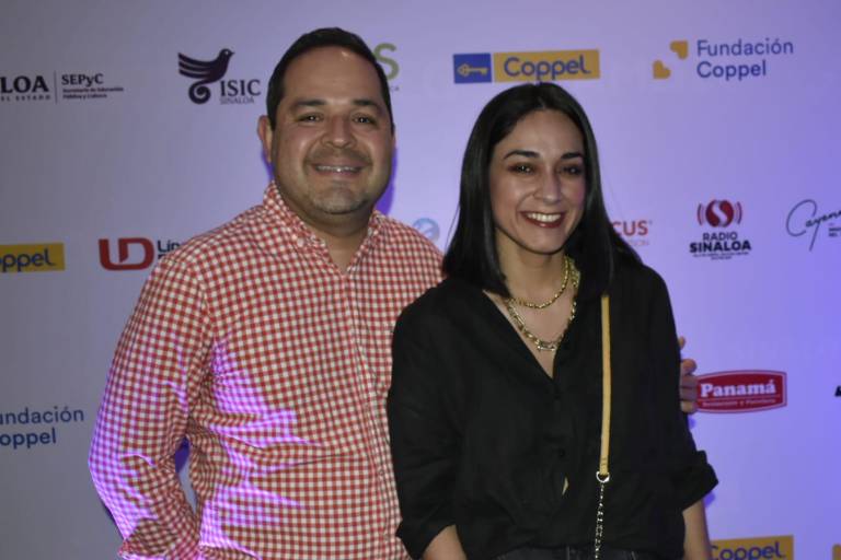 Itatí Cantoral conquista los corazones de los culiacanenses