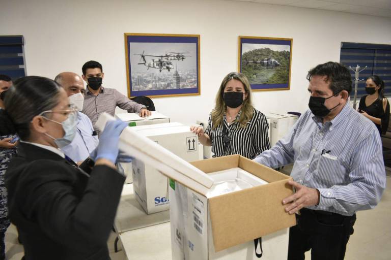 Llegan a Sinaloa 49 mil dosis contra Covid para continuar vacunación a adolescentes y asegurar segundas dosis