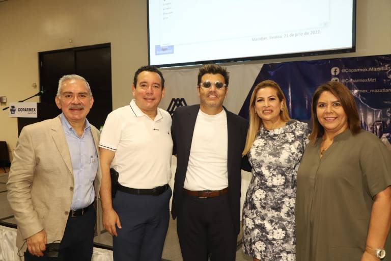El empresario Amado Guzmán Reynaud expone las carencias de Mazatlán