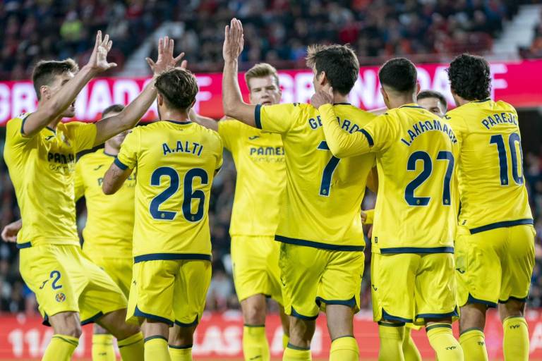 El Villarreal corta su mala racha y agudiza la del Granada
