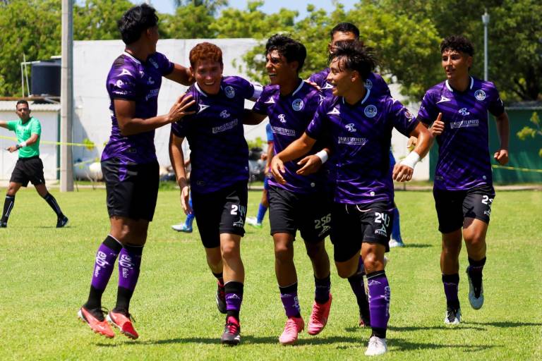 Mazatlán Sub 18 impone su ley ante La Máquina