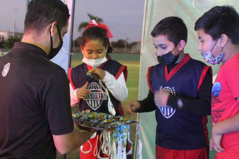 Liga Imdem de Basquetbol baja el telón de una exitosa temporada