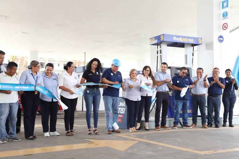 Grupo Petroil pone en marcha la campaña azul contra el cáncer de próstata