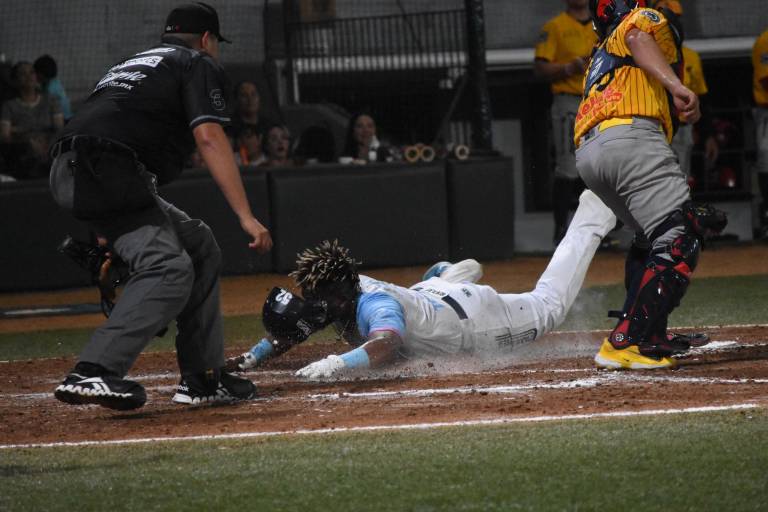 Algodoneros cuaja rally en la sexta y le quita lo invicto a Mayos