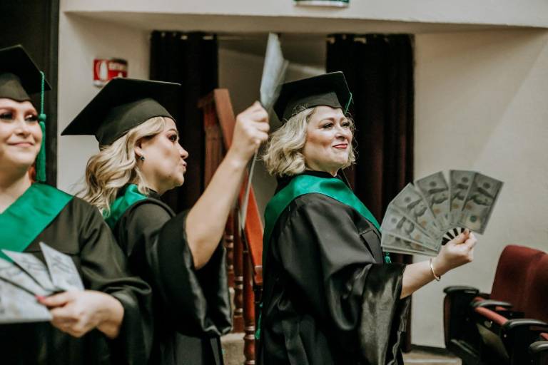 Culminan sus estudios terapeutas y educadores para la familia del Instituto de Terapia Sistémica Shalom