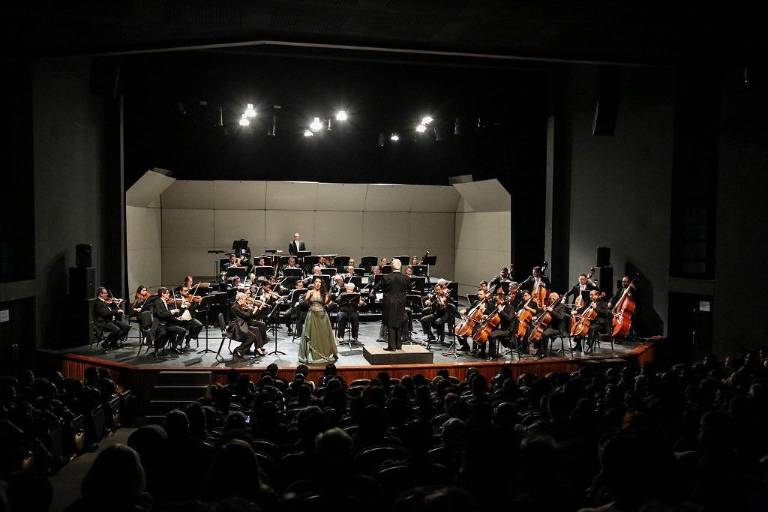 Cautiva Penélope Luna con obras de Gliere y Rachmaninoff