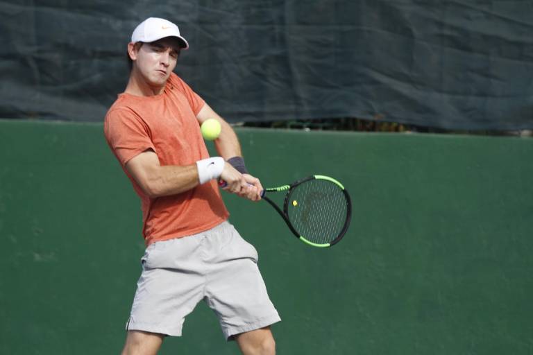 Mazatleco Luis Patiño tiene corta participación en Challenger Guayaquil 2021