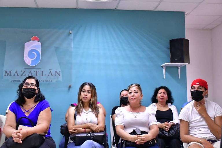 Viudas de policías de Mazatlán logran homologación salarial con activos