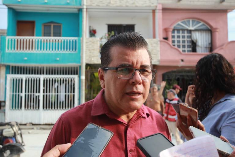 Vendrán autoridades federales de Semarnat y Profepa a revisar las concesiones en la playa: Alcalde