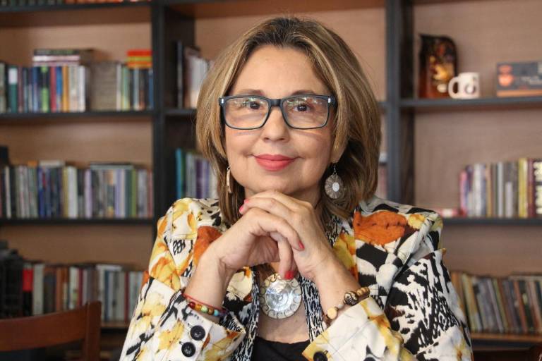 Bordar es expresarse, protestar y hacer arte: Angelina Zamudio