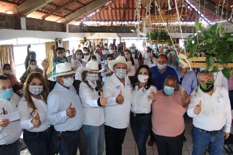 Se suma la Síndica Procuradora de Culiacán a campaña de Faustino Hernández