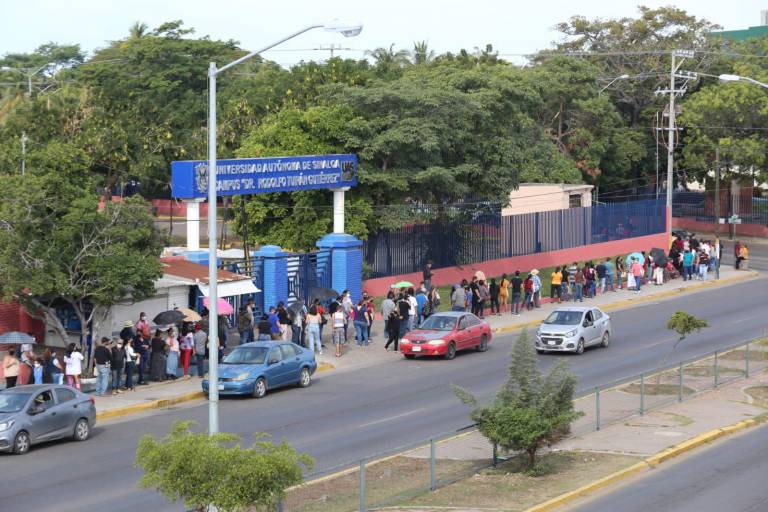 Adultos de 40 y 59 años responden a jornada de vacunación de refuerzo contra Covid en Mazatlán