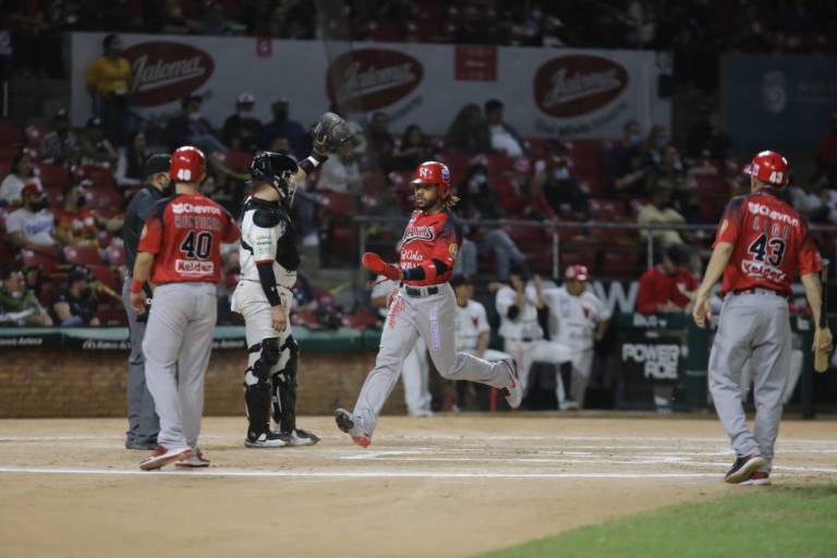 Venados de Mazatlán cae en extrainnings ante Mayos y complica su panorama rumbo a playoffs