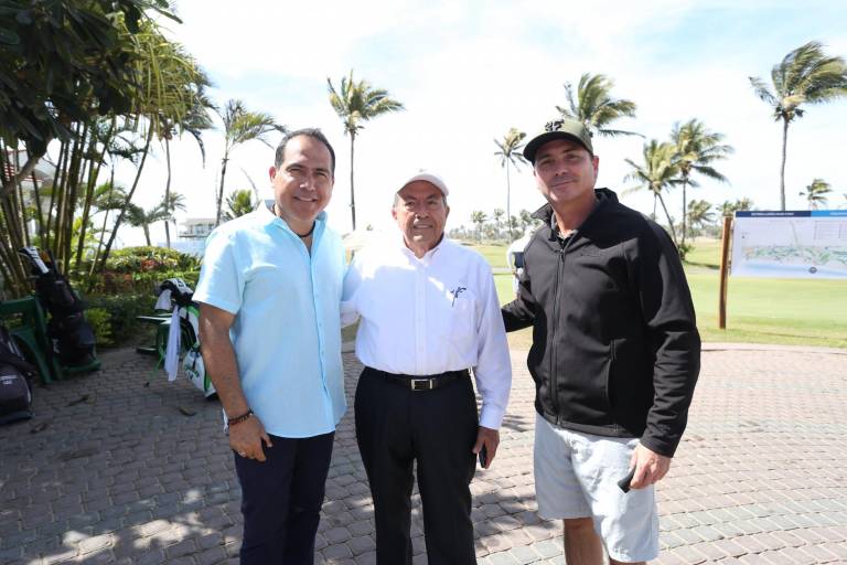 Álvaro Ortiz es el campeón del Abierto Mexicano de Golf de Mazatlán