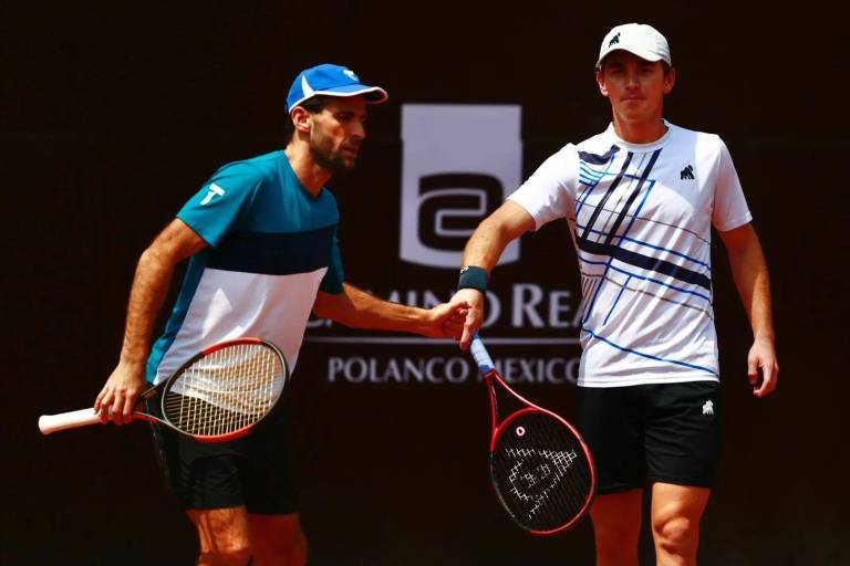 Luis Patiño y Adrián Menéndez avanzan a cuartos de final en el Abierto de la Ciudad de México