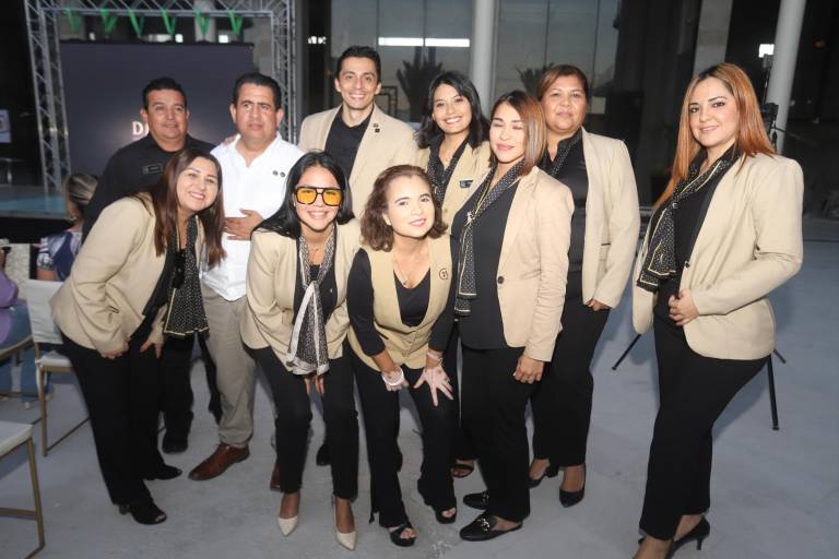 Llega al puerto Punto Laguna Towers &amp; Mall