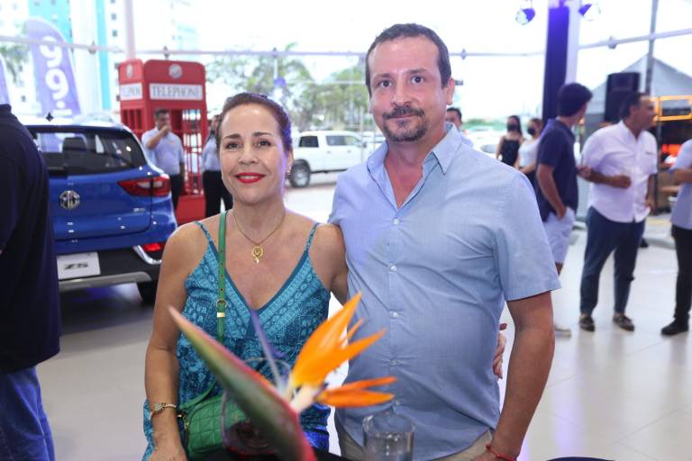 Inauguran en Mazatlán agencia automotriz MG