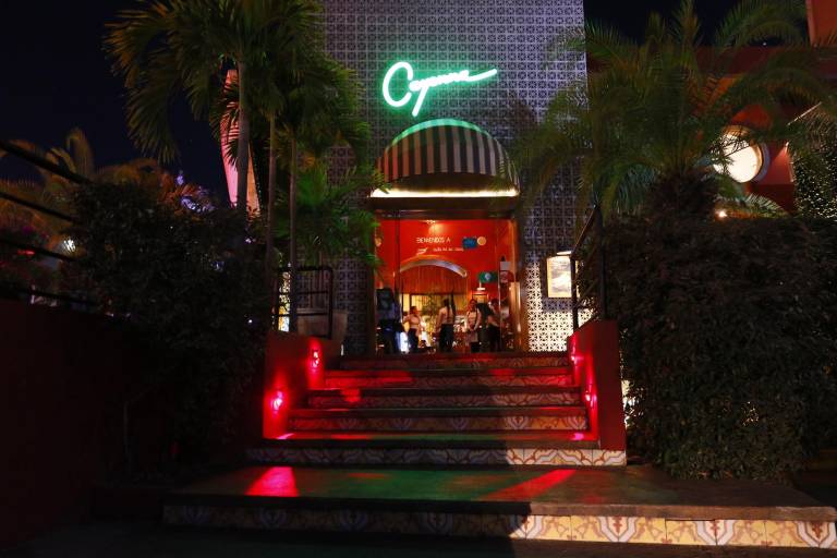 Celebra el Restaurante Cayenna 18 años, brindando la mejor cocina del mundo