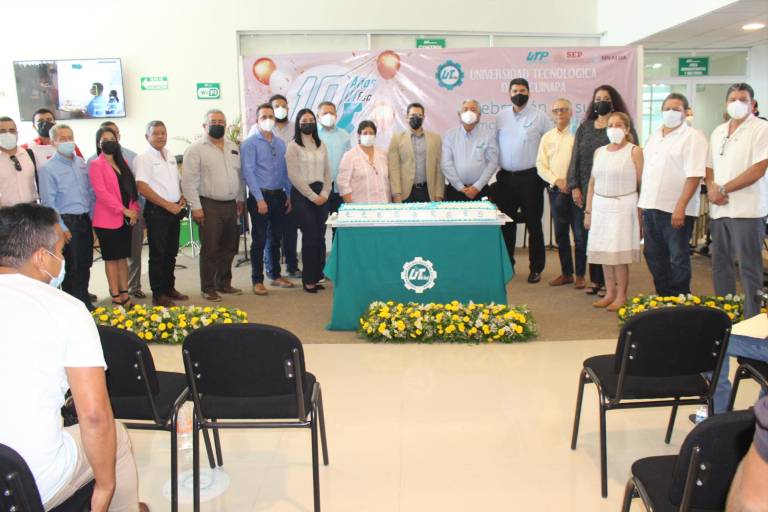 La Universidad Tecnológica de Escuinapa celebra su décimo aniversario