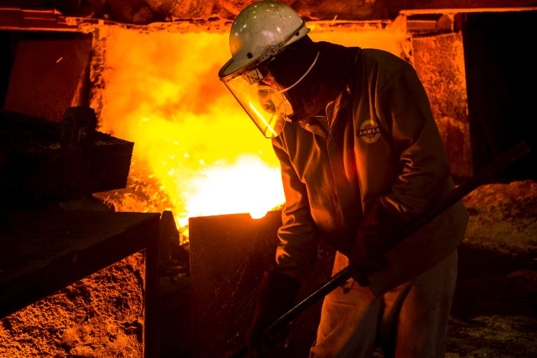 Jueza federal declara en quiebra a la siderúrgica AHMSA, cuyo dueño era Alonso Ancira