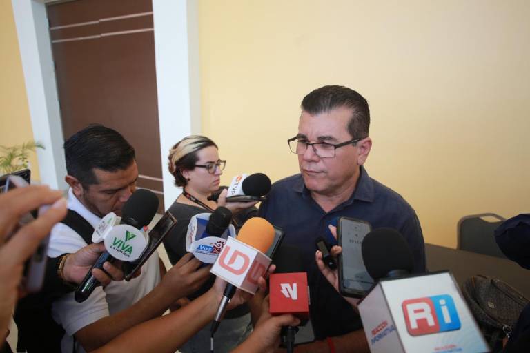 Mazatlán, por debajo de la media nacional en materia de elementos policiacos: Alcalde