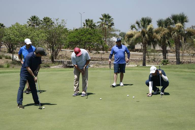 Conviven en el Torneo de Golf Tecnika, en La Primavera