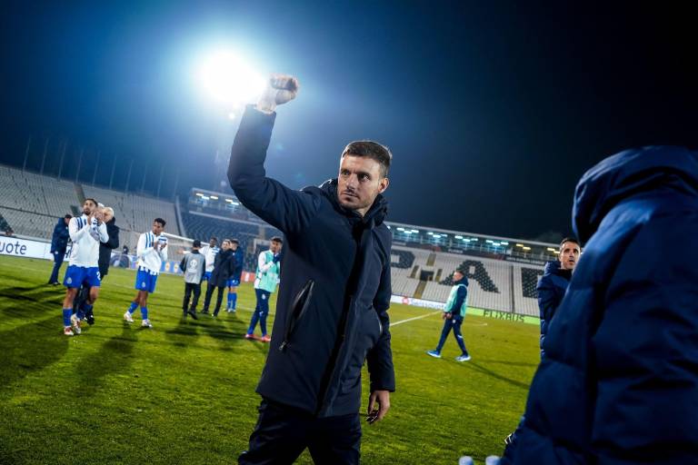 Martín Anselmi debuta con triunfo y Porto avanza a los Playoffs de la Europa League