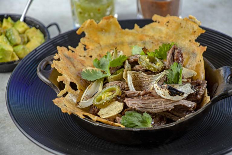 Presenta Cayenna sus nuevos platillos