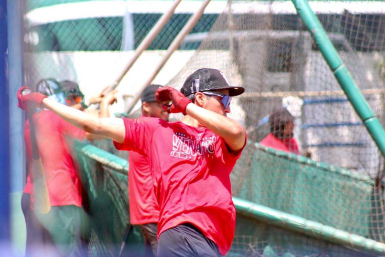 Crece incorporación de jugadores a los entrenamientos de Venados