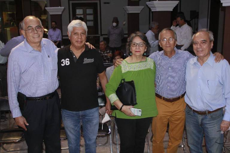 Conocen en Culiacán, la primera novela de Arturo Santamaría