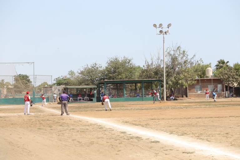 Chololos y Club Sarabia quedan fuera del Nacional de Beisbol 60 y Más