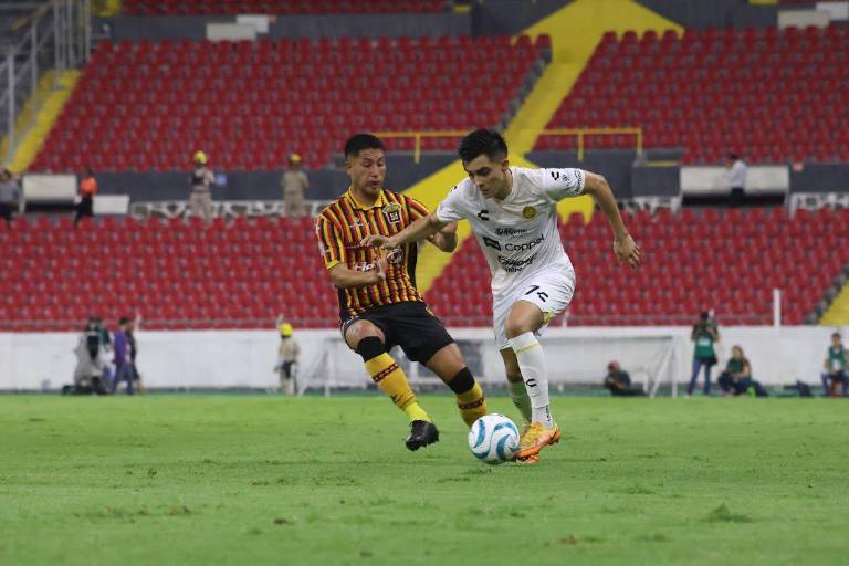 Leones Negros hace garras a Dorados de Sinaloa