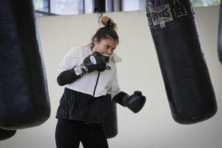 Sinaloense Tamara Cruz debutará este viernes en Mundial de Boxeo Femenil