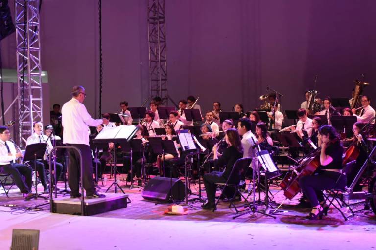 Llaman a la paz a través del concierto Kétche Alheyya en Culiacán