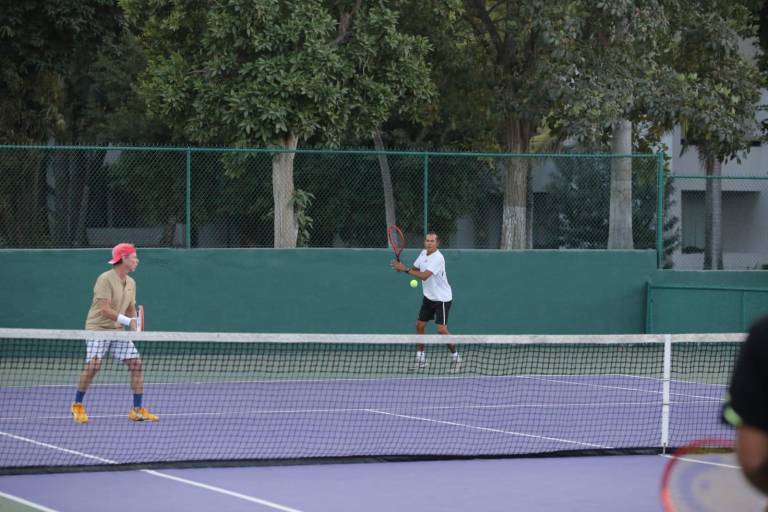 Van por el título en la Copa Carnaval Amstel Ultra 2022, en El Cid