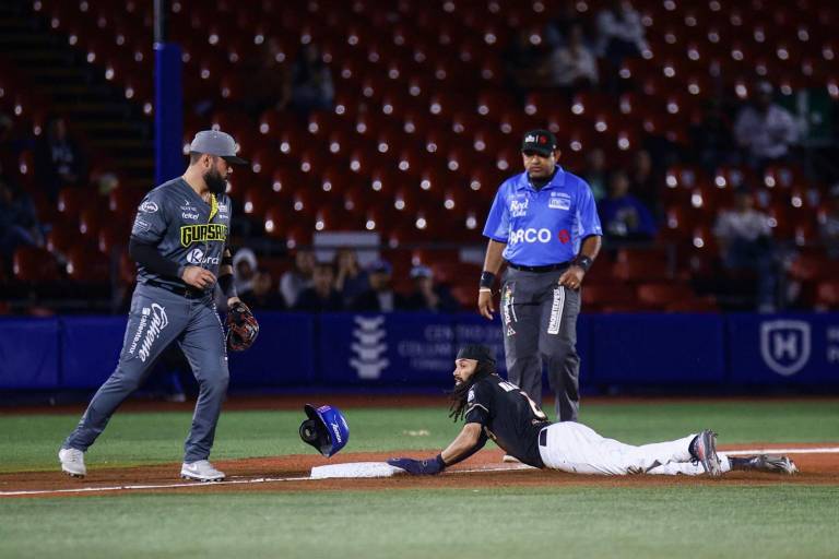 Jonronea Ramos, pero Charros se lleva el primero de la serie