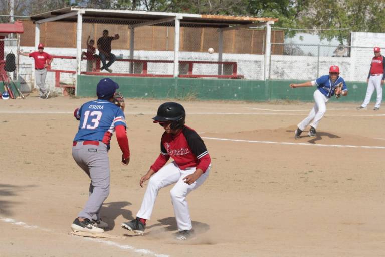 Arranque candente del Torneo Distrital de Beisbol Infantil y Juvenil