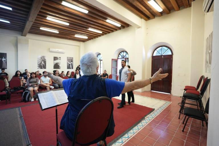 Anuncia Alcalde que arreglarán CMA con ganancias del Carnaval