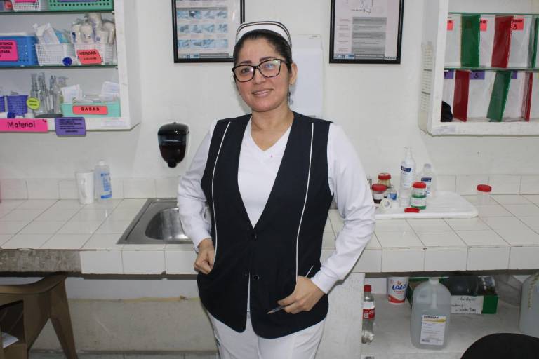 Lona en Hospital Integral tiene trasfondo político: Delegada sindical