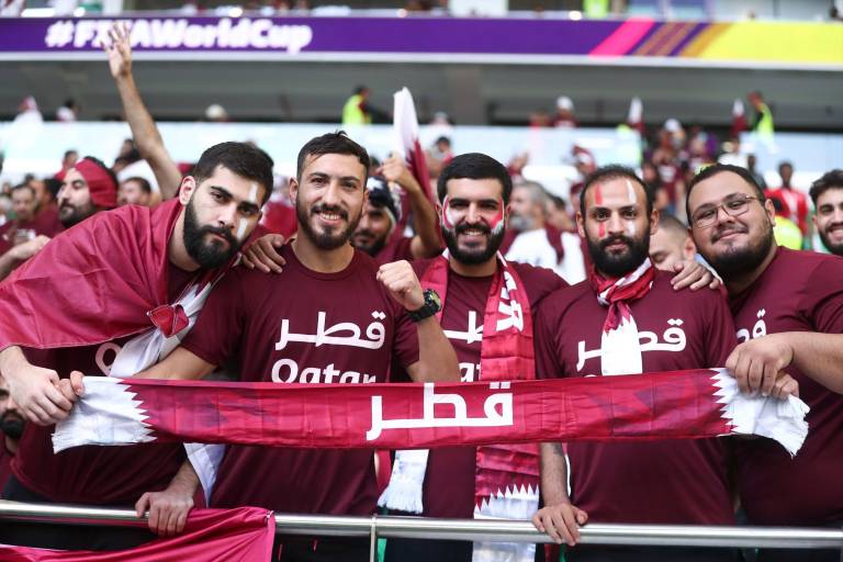 Las tribunas en Qatar son captadas vacías y la FIFA es acusada de ‘maquillar’ cifras