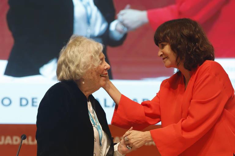 Presenta Elena Poniatowska ‘El amante polaco’ en la FIL de Guadalajara
