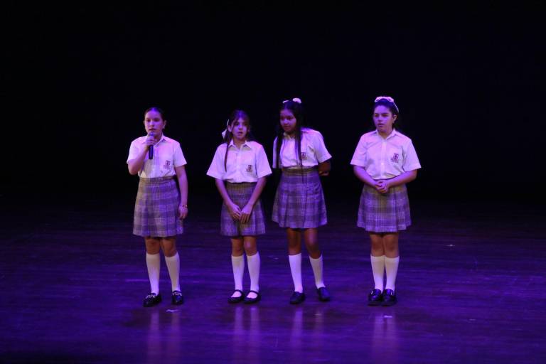 Reflexionan alumnos del Sebec en torno a la pandemia en la Expo Macro 2023