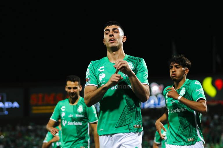 Santos le pega en casa al Puebla