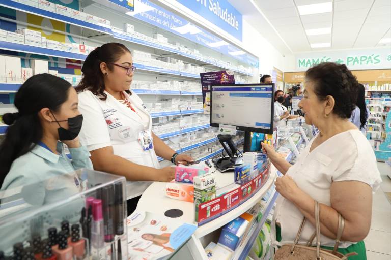 Se inaugura en Mazatlán, Farmacias del Ahorro