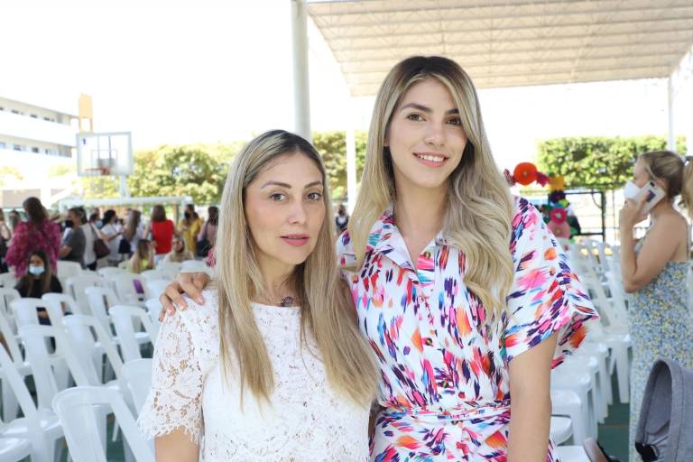 Colegio Andes y Bachillerato Anáhuac celebra con misa a la mujer más especial de la familia