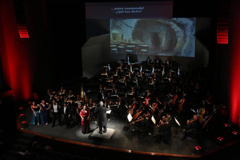 Viven sinaloenses la pasión de la ópera ‘Carmen’ con la OSSLA