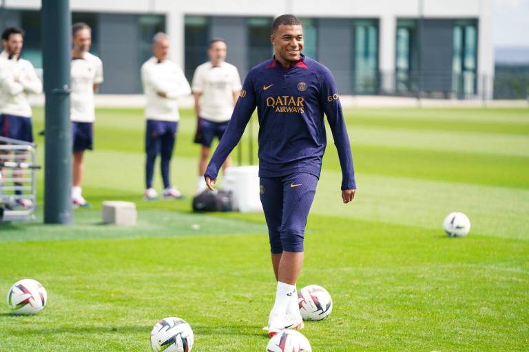Kylian Mbappé se reintegra al entrenamiento del París Saint-Germain