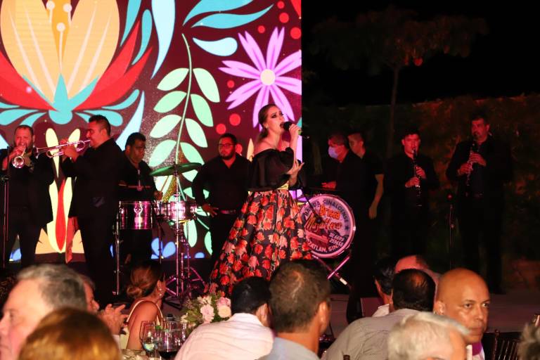 Música, danza y gastronomía con sabor a Sinaloa