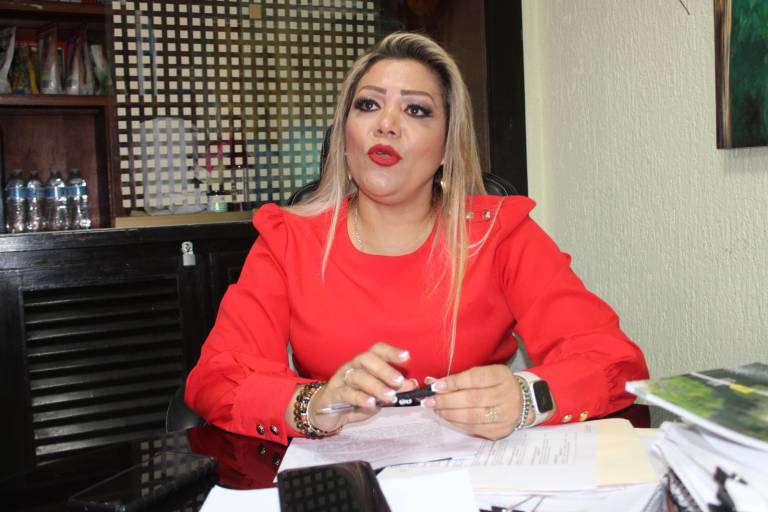 Culpa Alcaldesa de Rosario a administraciones pasadas de reprobar Cuenta Pública 2022